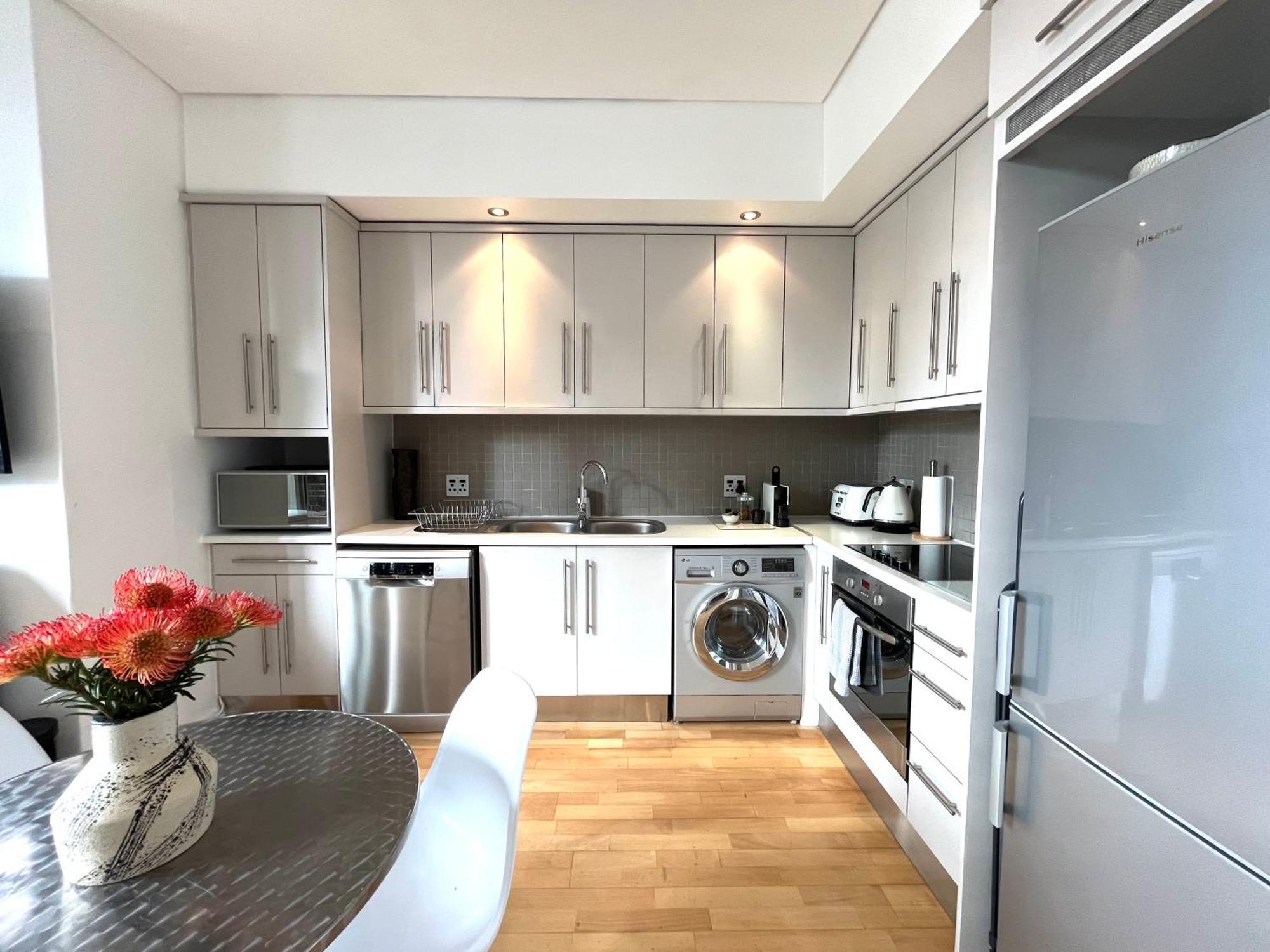 #608 Cartwright - Urban Hideaway Apartment Cape Town
