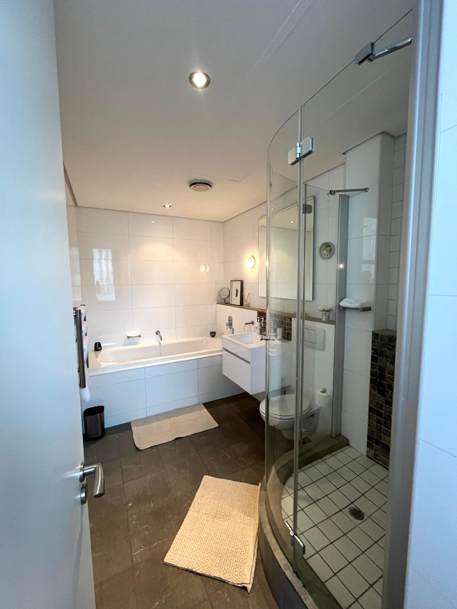 Apartment #608 Cartwright - Urban Hideaway Cape Town